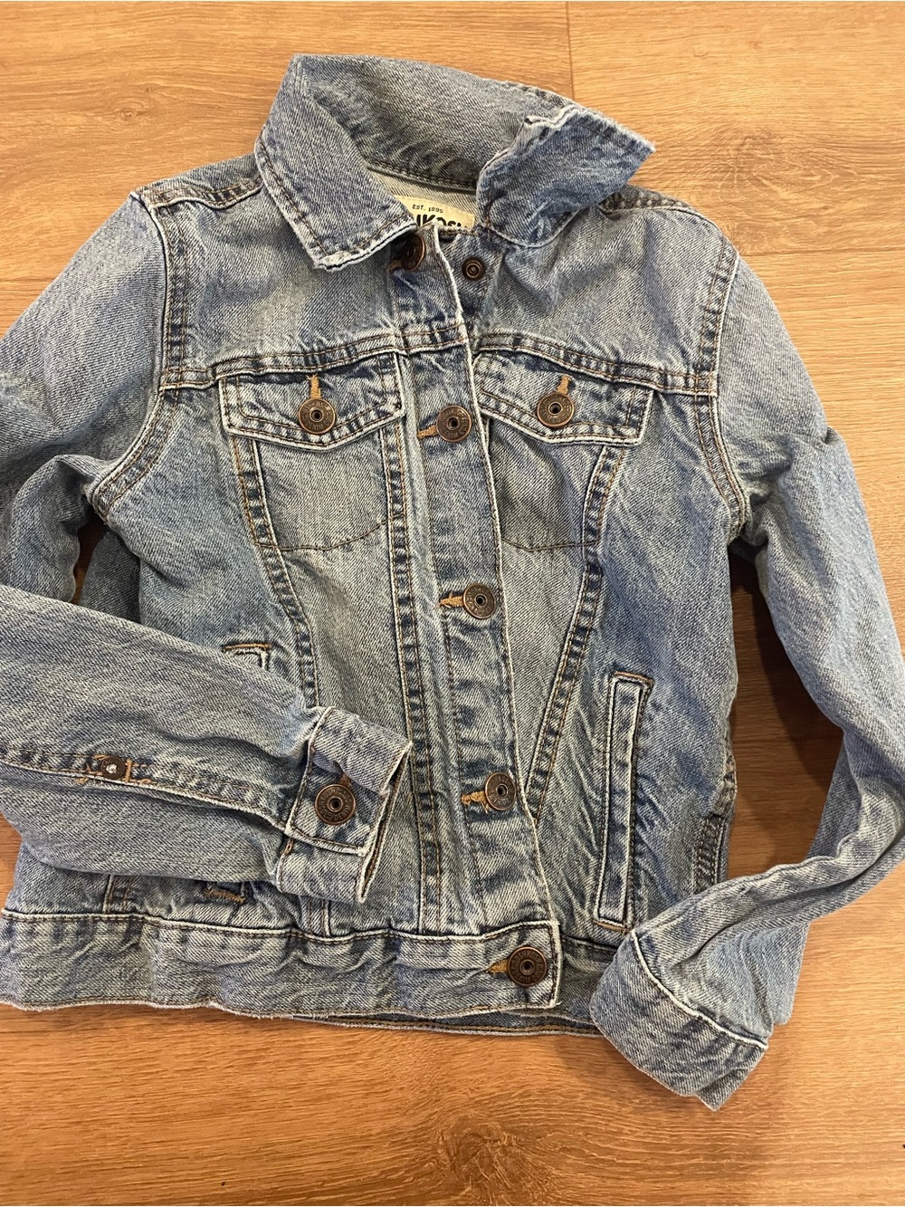 OshKosh B'gosh Light Blue Denim Jean Jacket for Kids sz 8